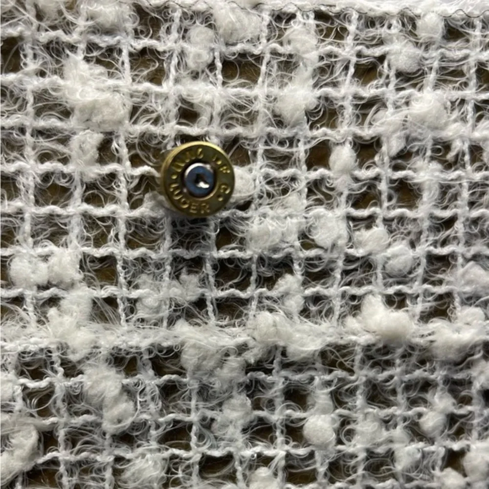 Bullet Bulletin Board Tacs - Picture 7 of 8